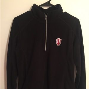 IU 1/4 zip swatshirt